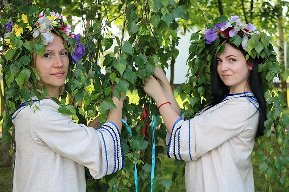 Зеленые святки: «Сёмуху гуляем, бярозкі завіваем»…